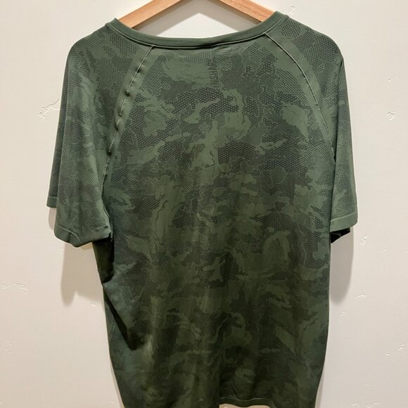 Gymshark T-Shirt XXL - Picture 3 of 3